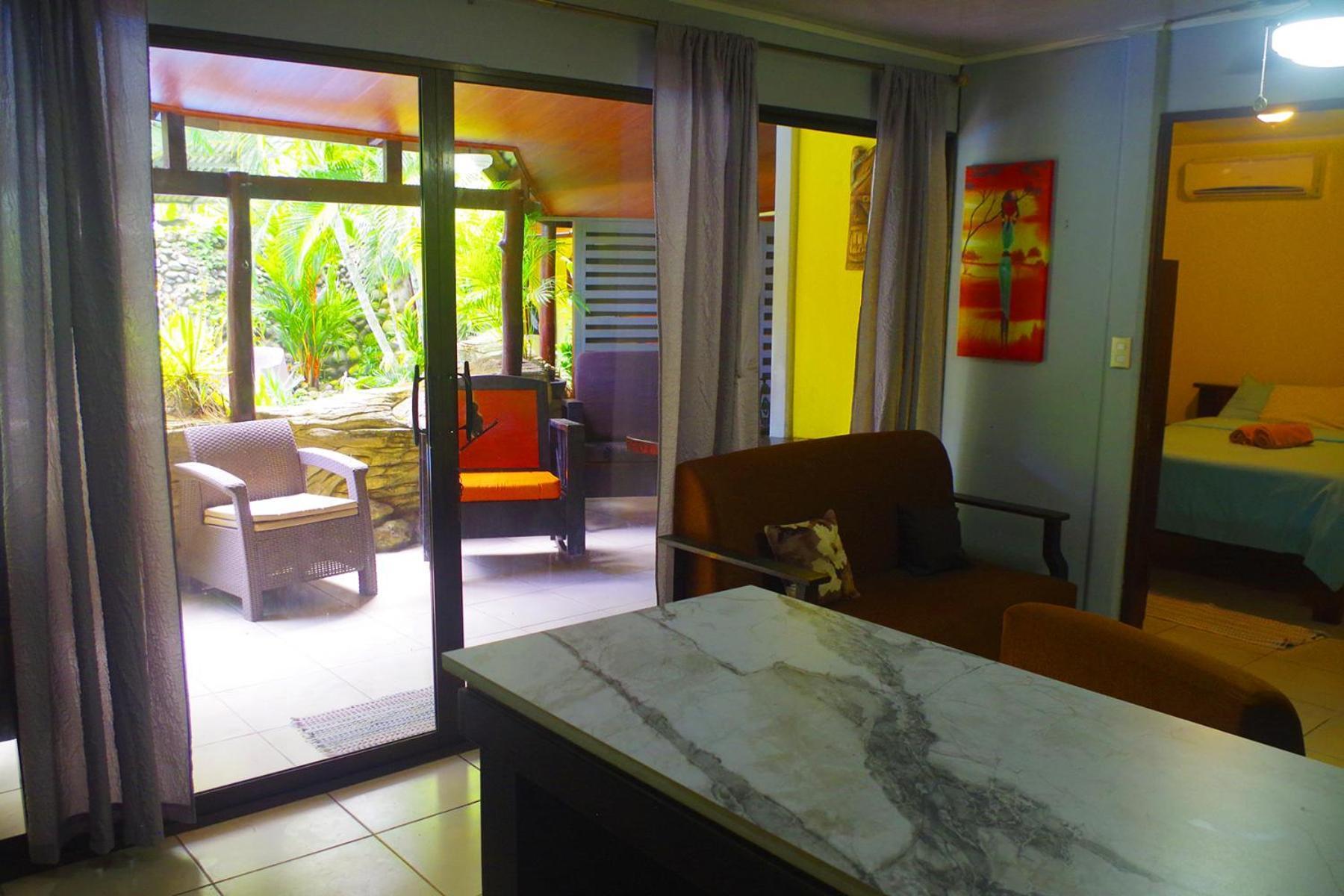 Casa Caribbean Coconut Hotell Cahuita Exteriör bild