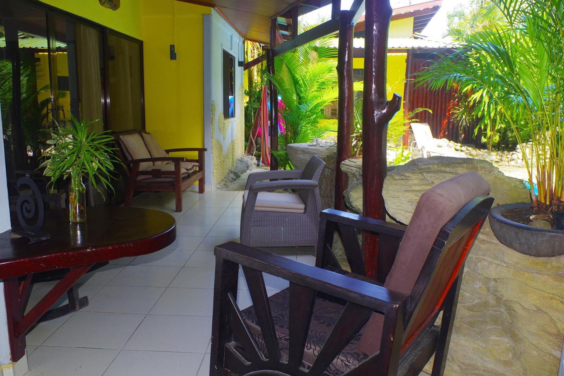 Casa Caribbean Coconut Hotell Cahuita Exteriör bild